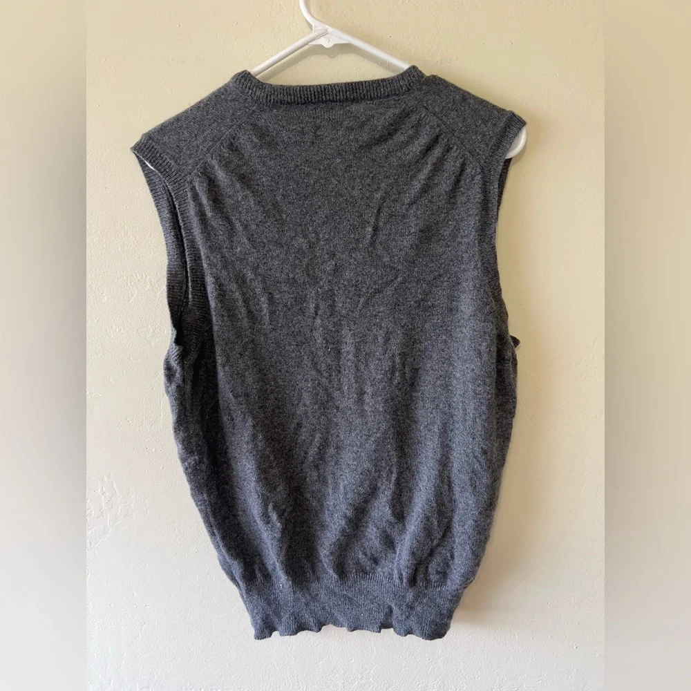 Vintage 100%‎ lambswool Brooks Brothers Charcoal V-Neck Sweater Vest